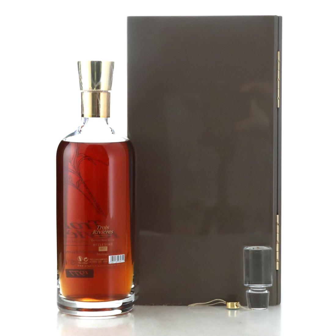 Image for Trois Rivières 1977 Millesime Très Rhum Vieux - Baccarat Decanter