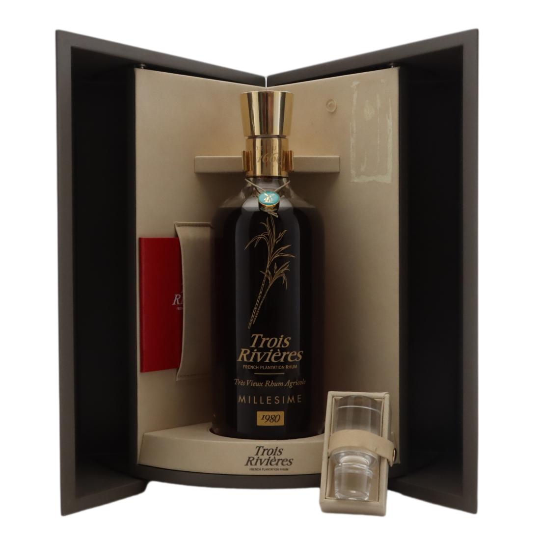 Trois Rivières 1980 Millesime Très Rhum Vieux - Baccarat Decanter