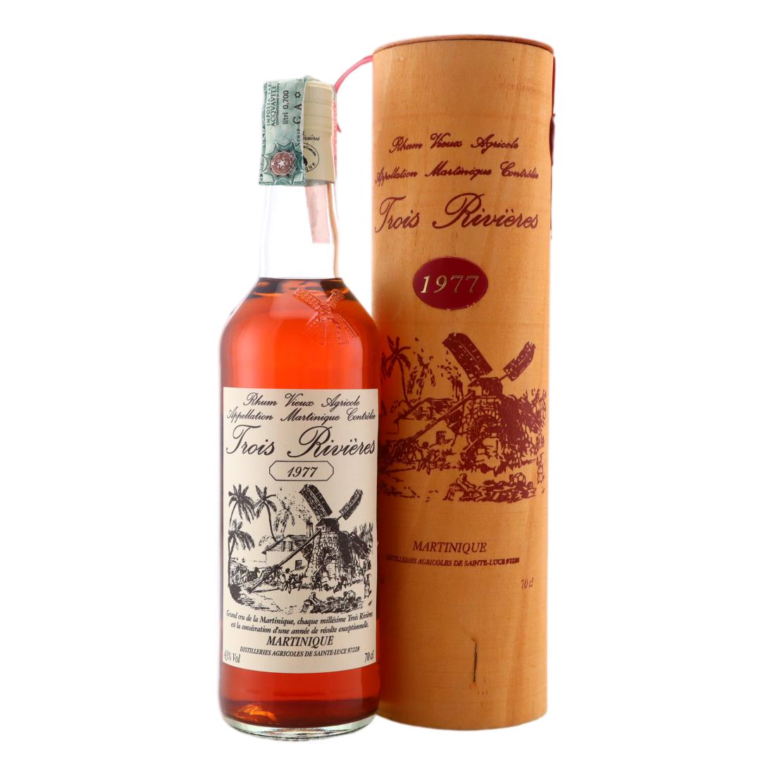 La Favorite 2001 L'Arbre du Voyageur | Rum Auctioneer