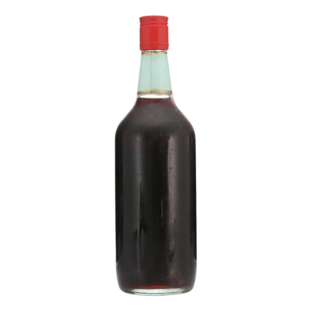 Wood's  Old Navy Rum ​